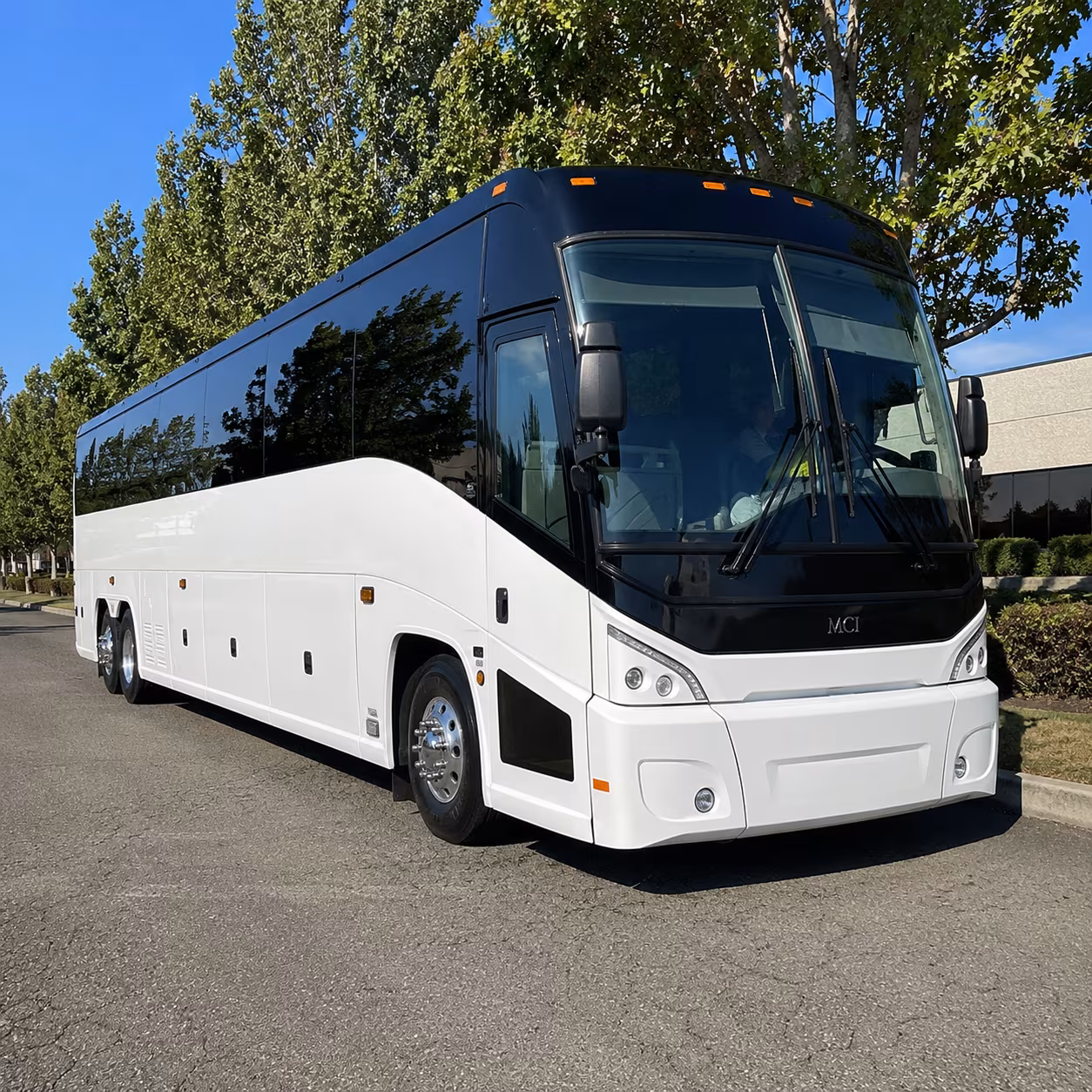 charter buses to yadkin valley wineries and wine festival events