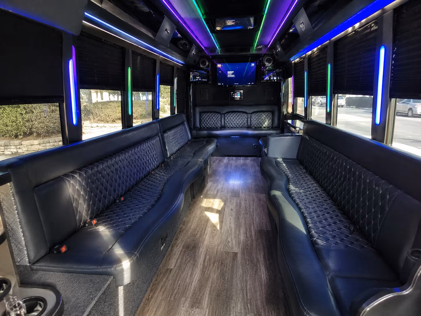 durham 15 passenger party bus interior