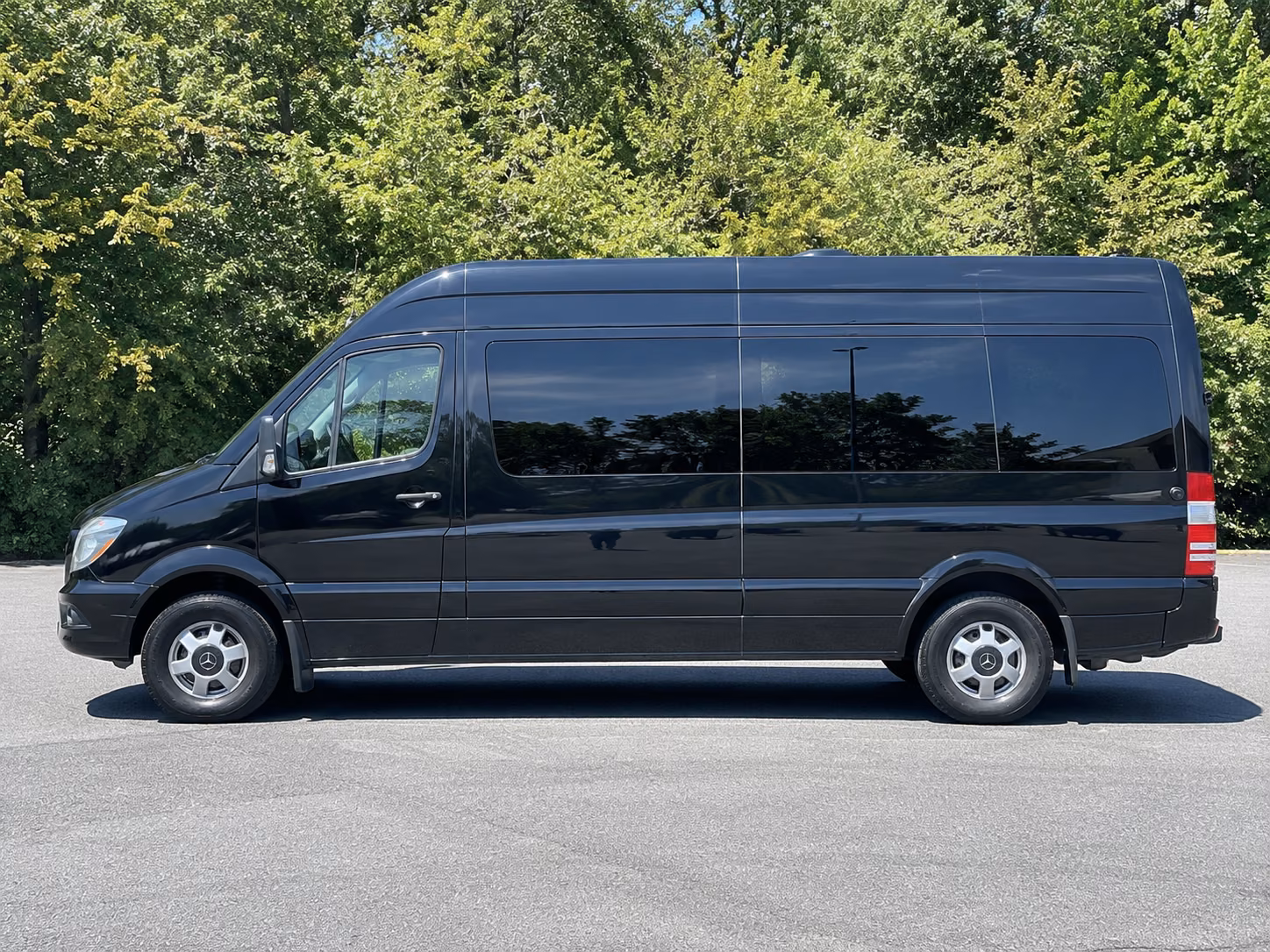 reserve transportation for your next sporting event 1